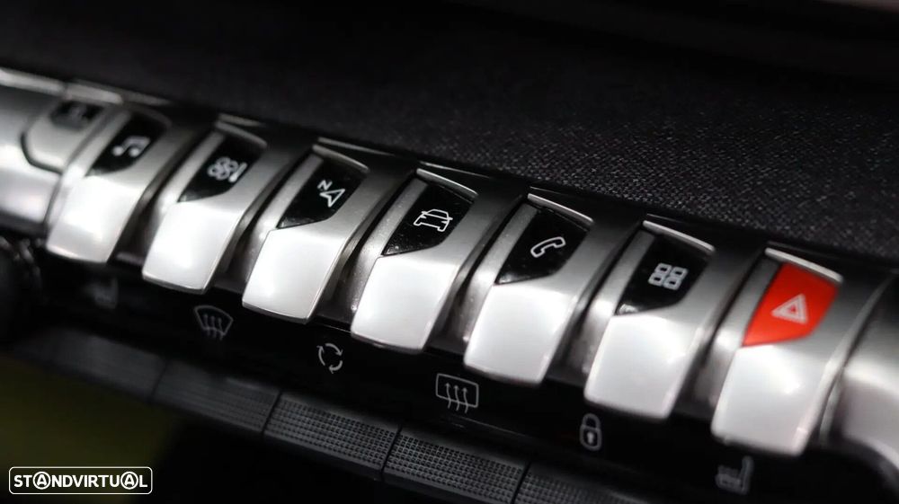 Peugeot 3008 1.5 BlueHDi GT Line EAT8 - 15