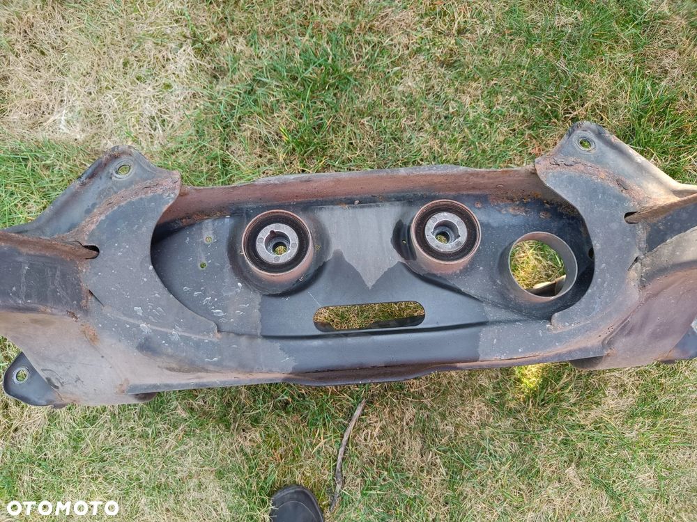 MERCEDES W203 W209 CLK NIE ZGNITE SANKI TYLNE Tył ŁAWA WÓZEK kołyska belka 2033504604 - 9