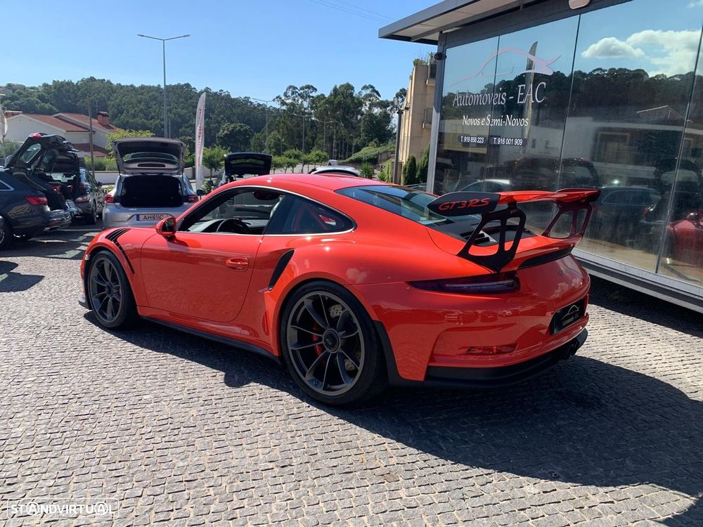 Porsche 911 Série F - 10