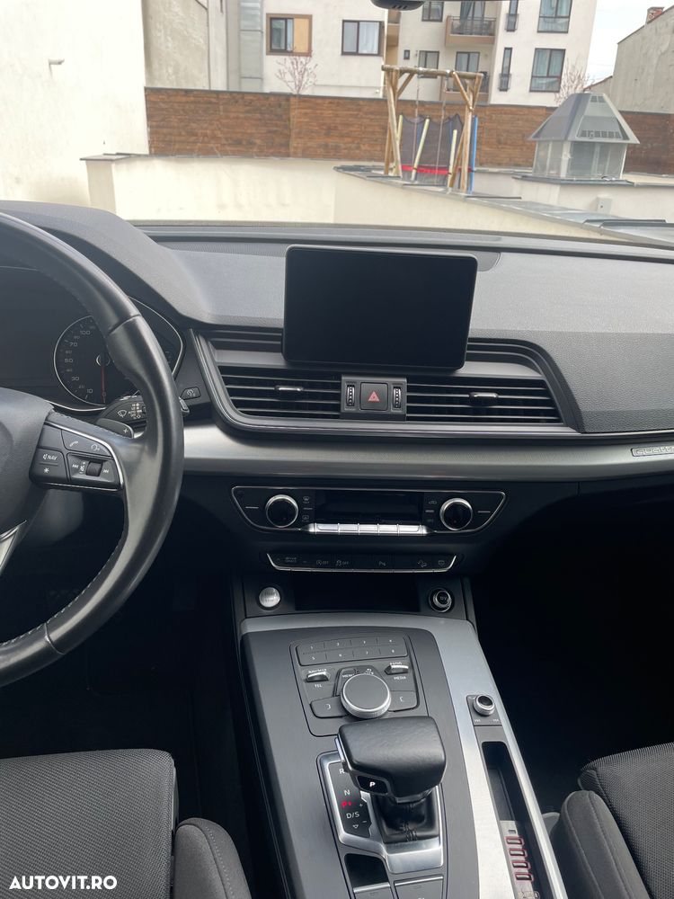Audi Q5 2.0 40 TDI quattro S tronic Basic - 14