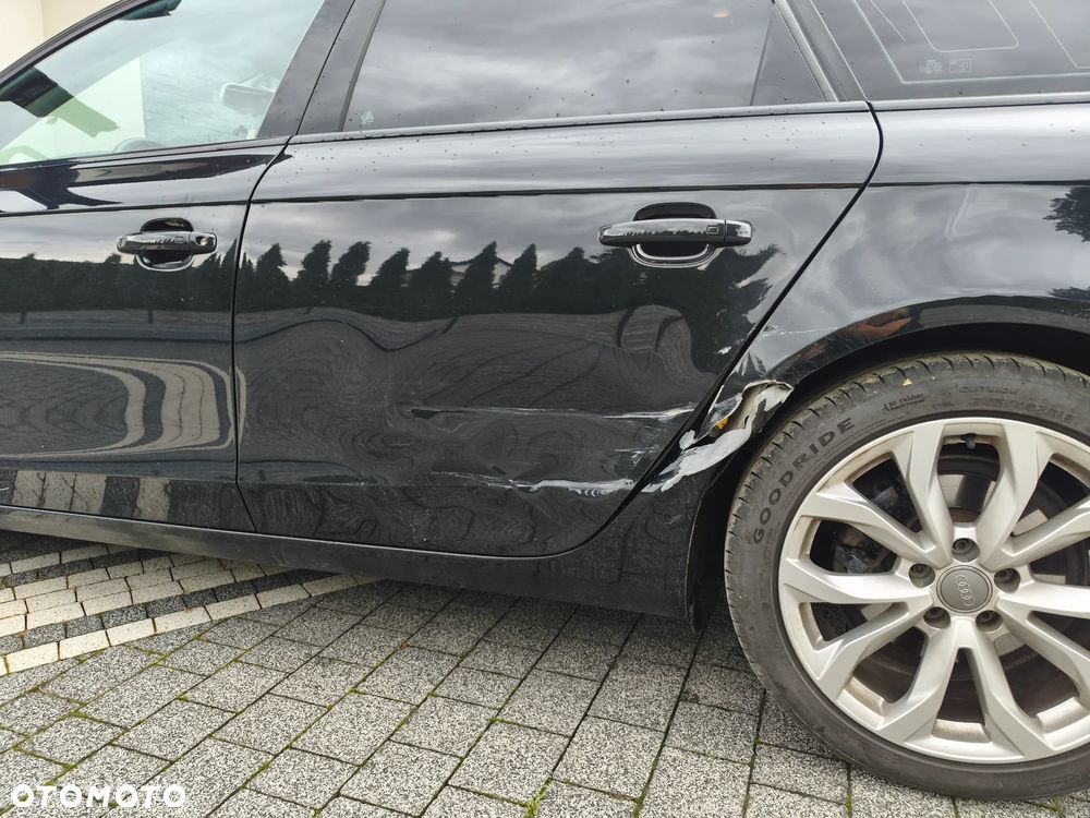 Audi A4 Avant 2.0 TDI Quattro - 15