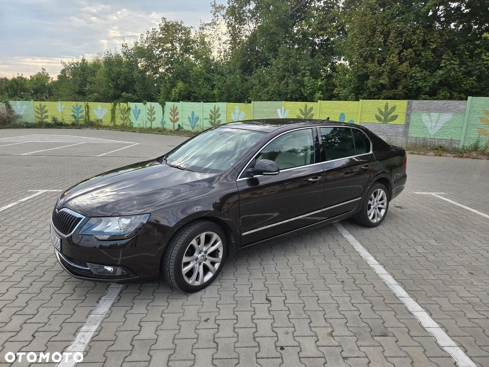 Skoda Superb - 1
