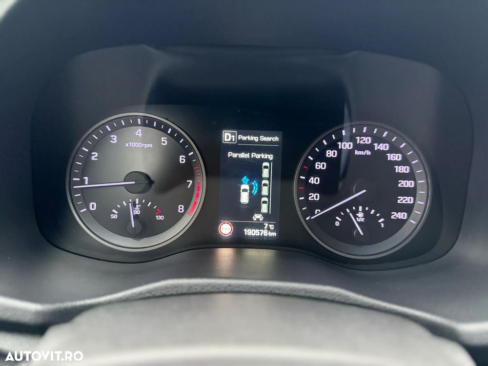 Hyundai Tucson 1.6 GDI 4WD DCT Premium - 17