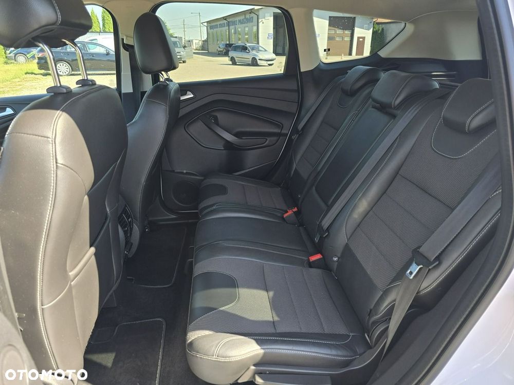 Ford Kuga - 18