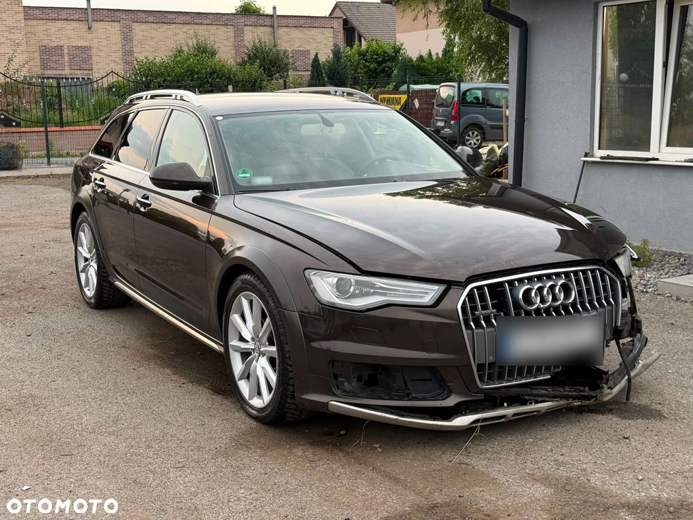 Audi A6 Allroad - 11