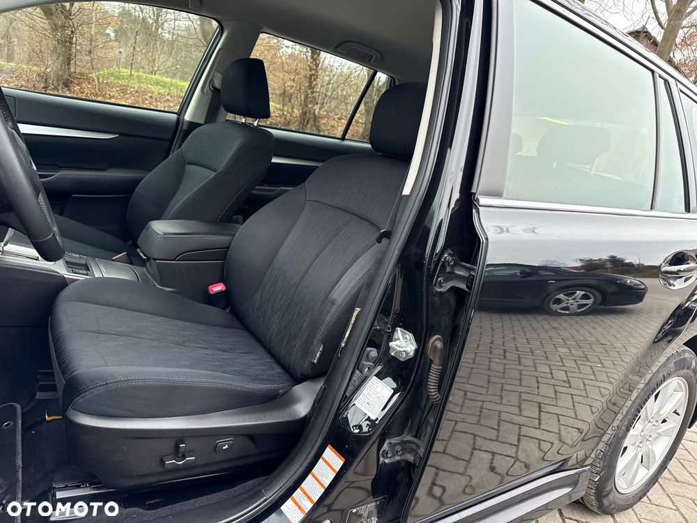 Subaru Legacy 2.0i Lineartronic Trend - 11