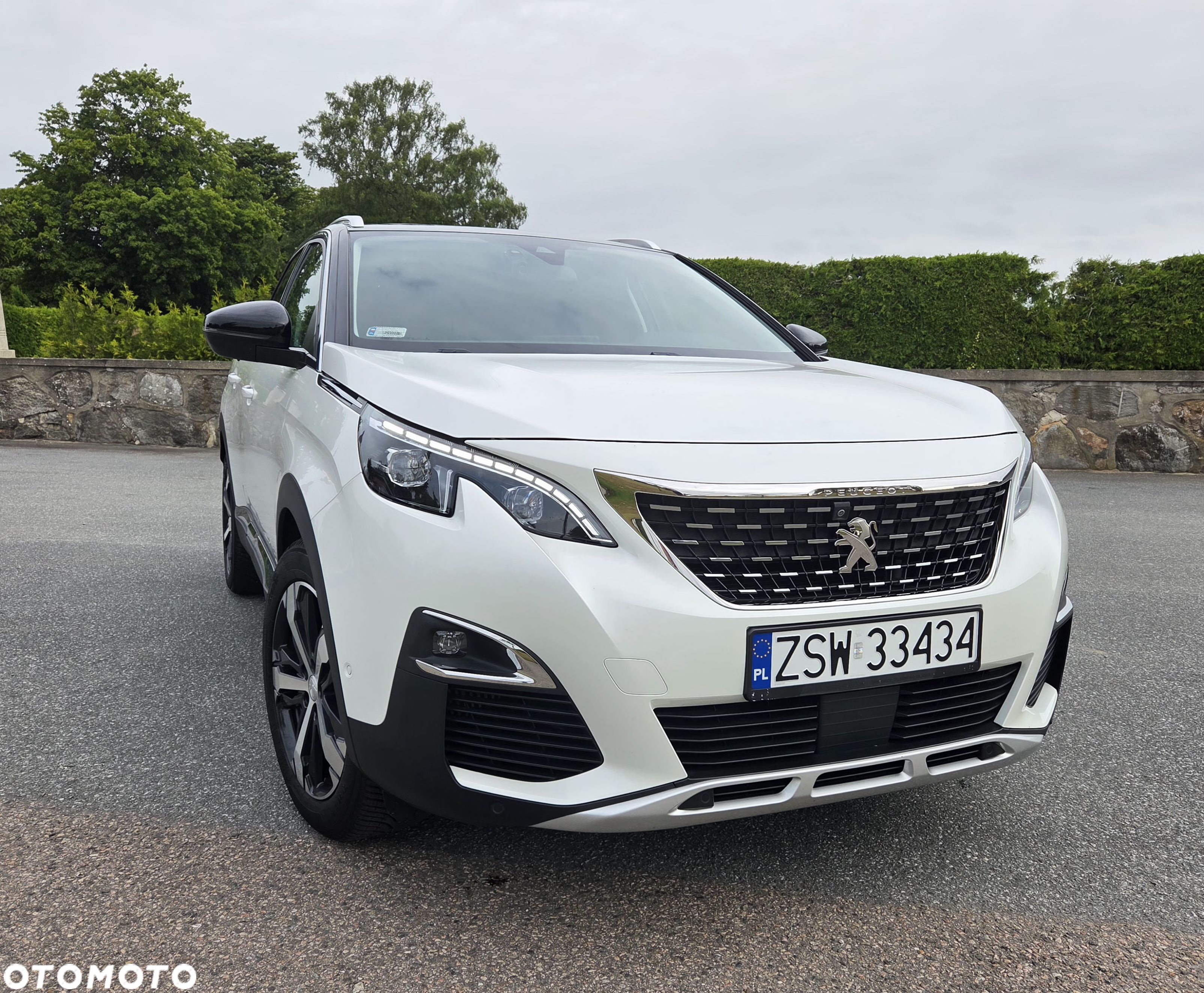 Peugeot 3008 1.2 PureTech Allure S&S EAT6 - 1