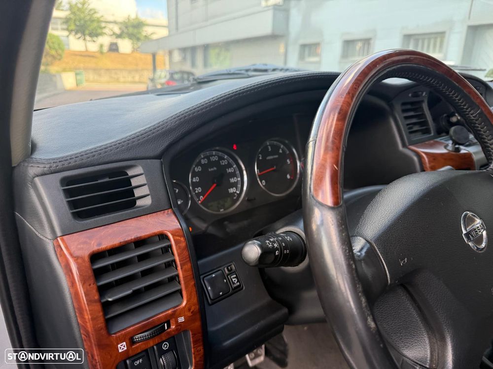Nissan Patrol - 10
