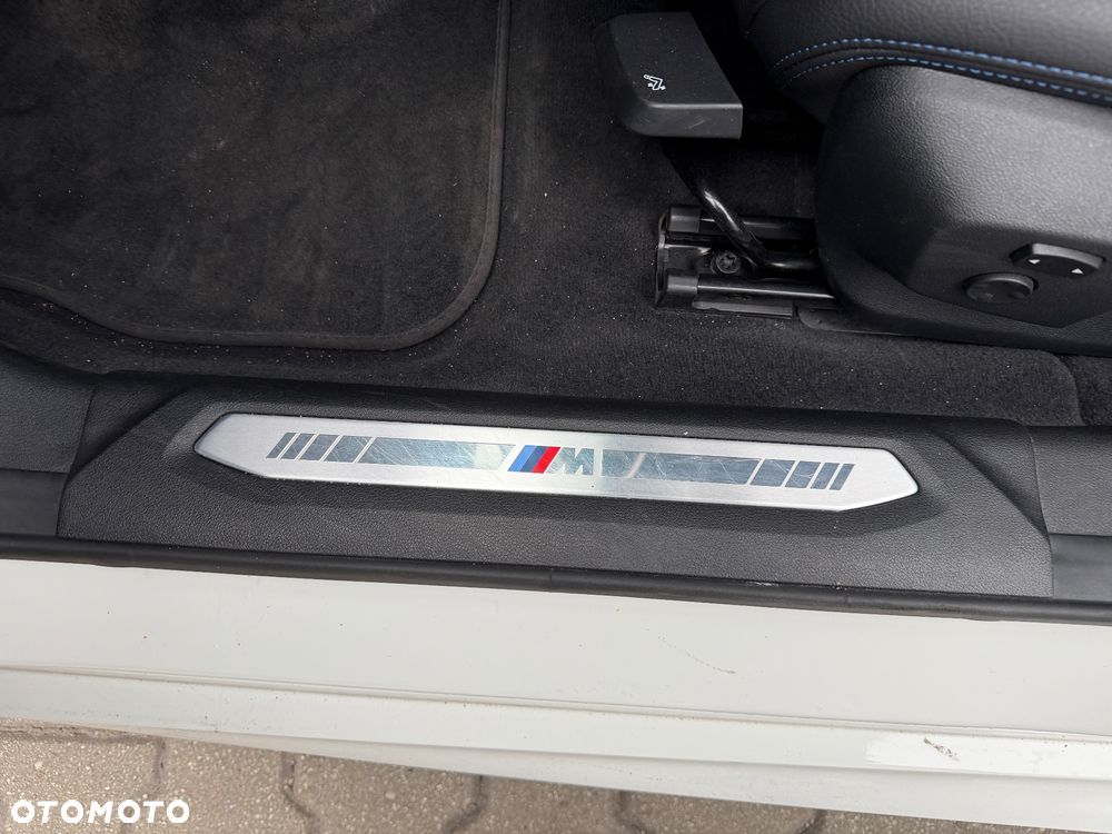 BMW Seria 2 218i M Sport - 7