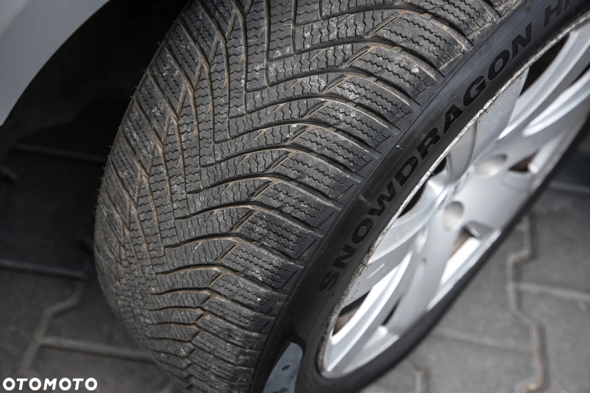Volkswagen Passat 2.0 TDI Highline - 31