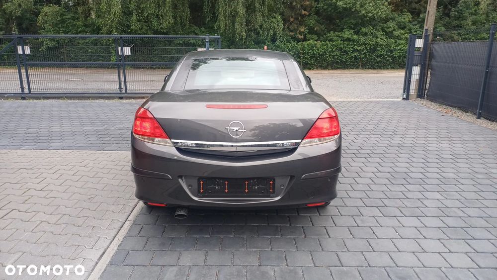 Opel Astra 1.9 CDTI Edition - 11
