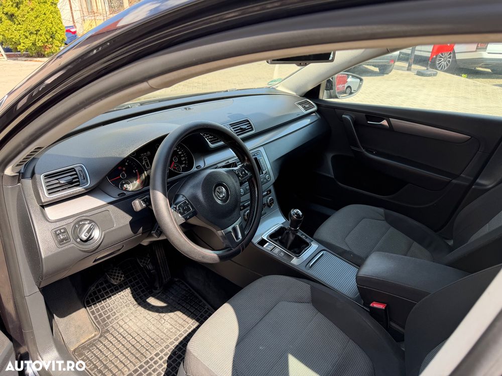 Volkswagen Passat 2.0 TDI BlueMotion Technology DPF Comfortline - 10