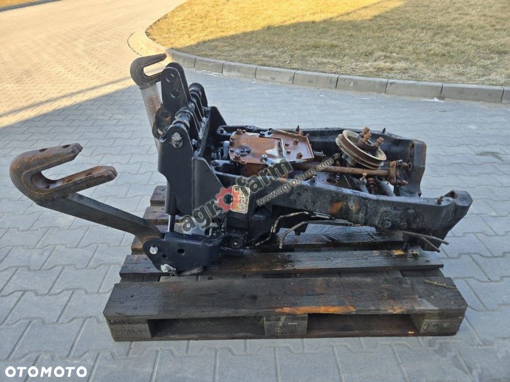 TUZ, przedni podnośnik, Deutz Agroplus 410 - 1