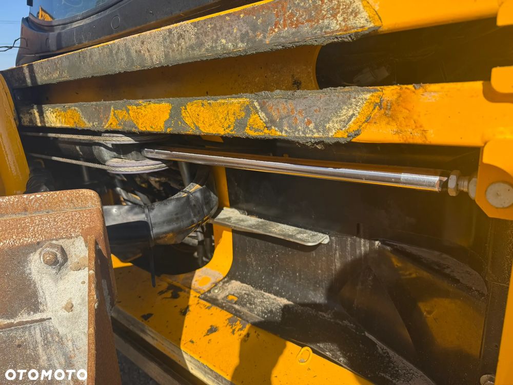 JCB JCB 3CX PLUS - Silnik 110 KM - 9