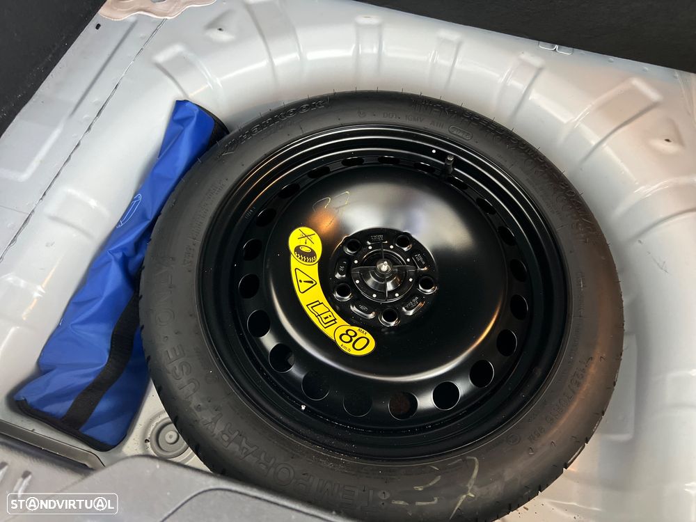 Ford Focus 1.0 EcoBoost MHEV ST-Line - 14