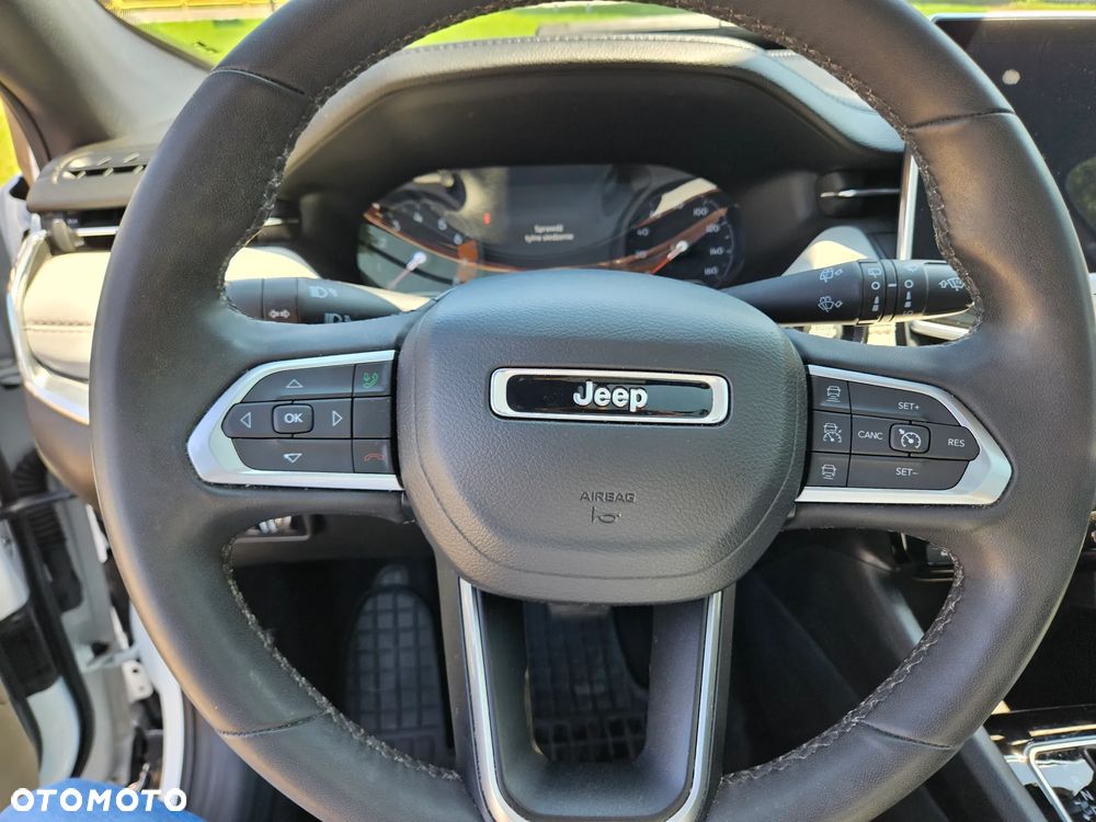Jeep Compass - 23