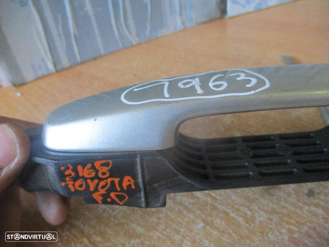 Puxador Exterior Pext1963 TOYOTA AVENSIS 2008 2.0D4D 126CV 5P CINZA FD - 2