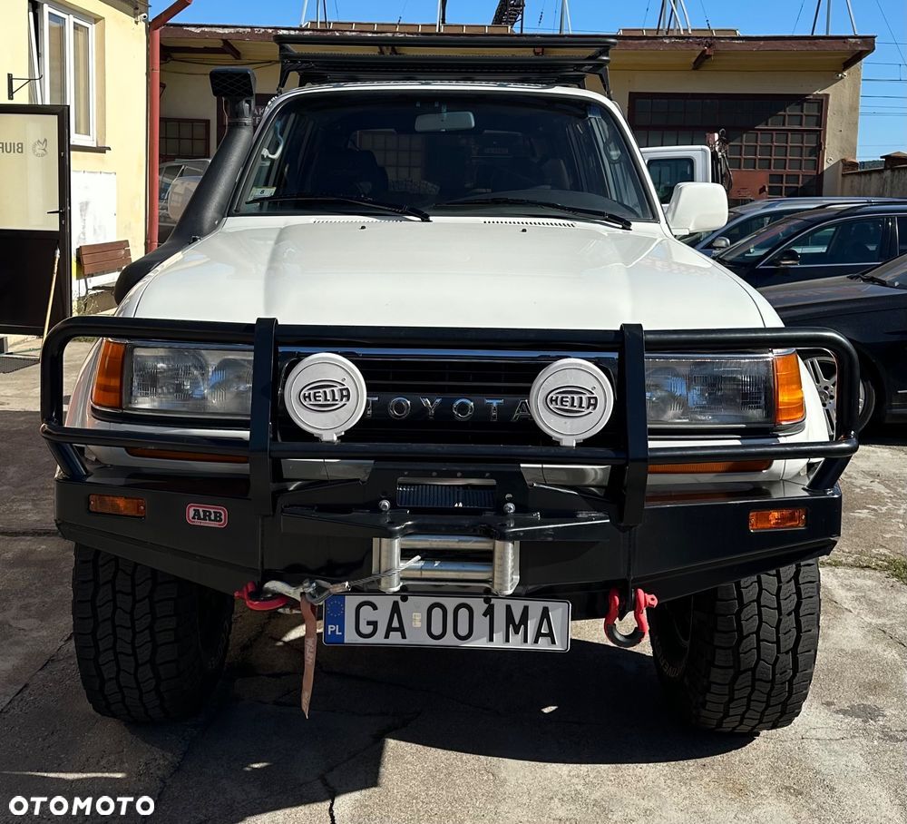 Toyota Land Cruiser FZJ80