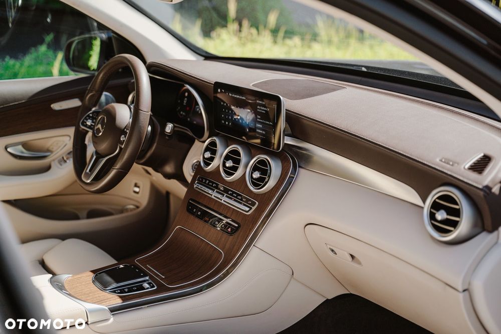 Mercedes-Benz GLC 300 4-Matic - 6