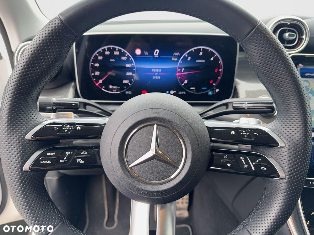 Mercedes-Benz GLC - 13