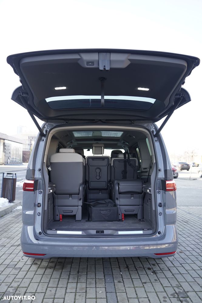 Volkswagen Multivan - 5