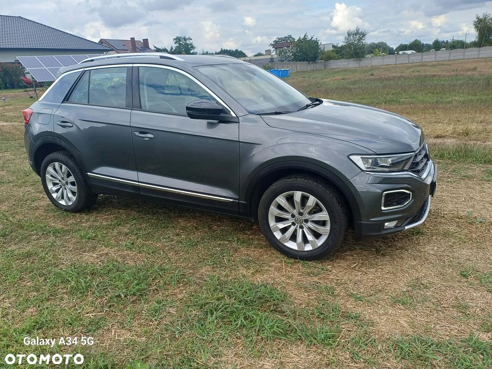 Volkswagen T-Roc - 3