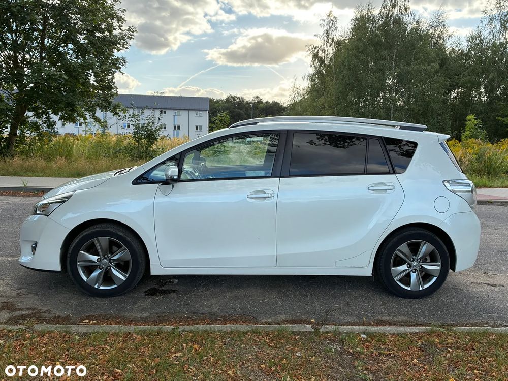 Toyota Verso 1.8 Premium EU5 7os - 4