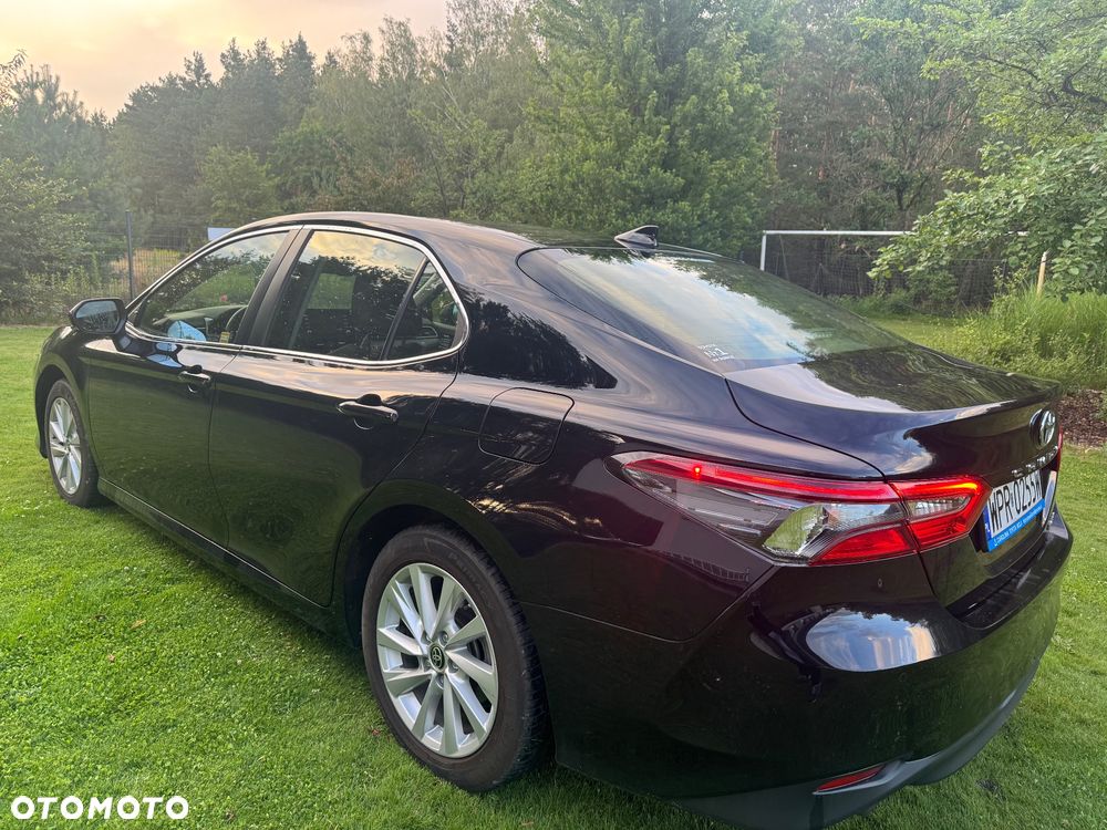 Toyota Camry 2.5 Hybrid Comfort CVT - 6