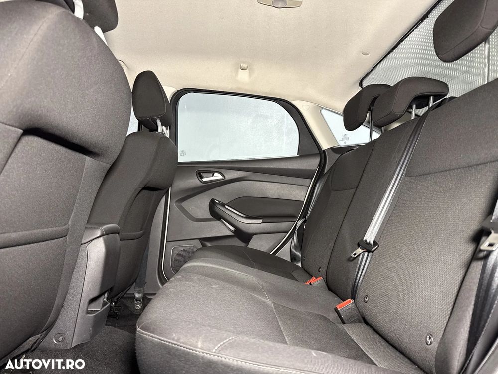 Ford Focus 1.0 EcoBoost Trend - 13