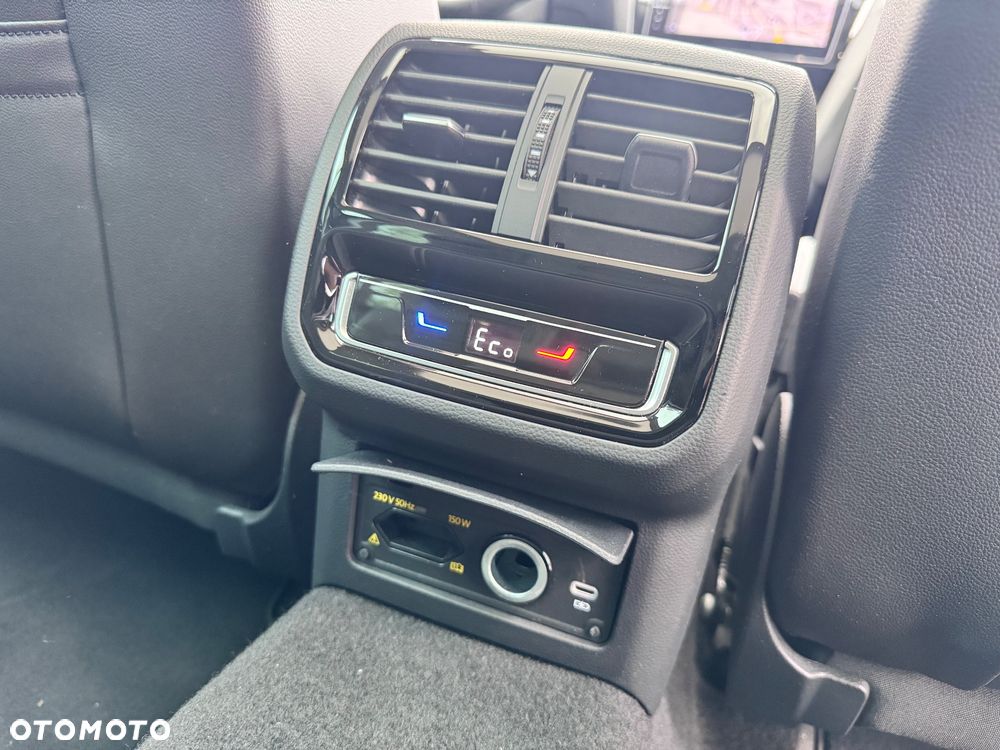 Volkswagen Passat Variant 1.5 e-Hybrid OPF DSG Business - 13