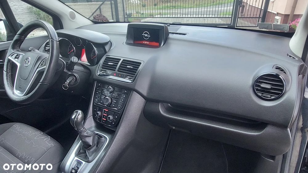 Opel Meriva - 21