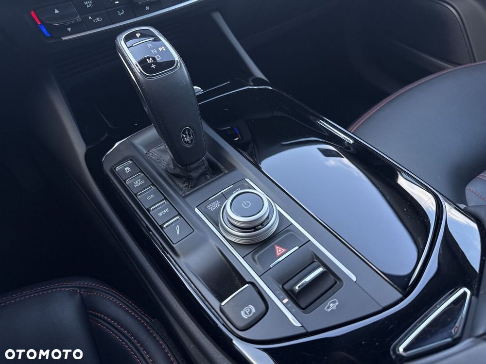 Maserati Levante - 25