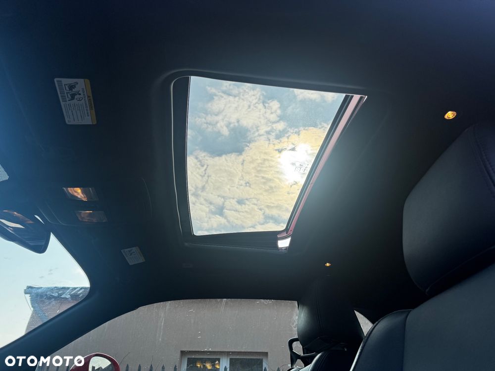 Dodge Challenger - 17