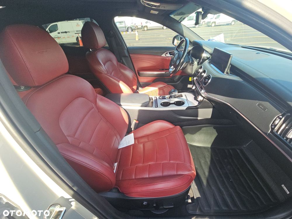 Kia Stinger 3.3 T-GDI V6 GT AWD - 7