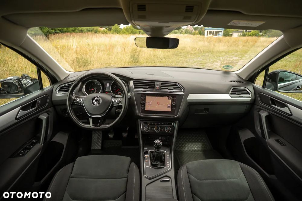 Volkswagen Tiguan 1.4 TSI BMT ACT Comfortline - 39