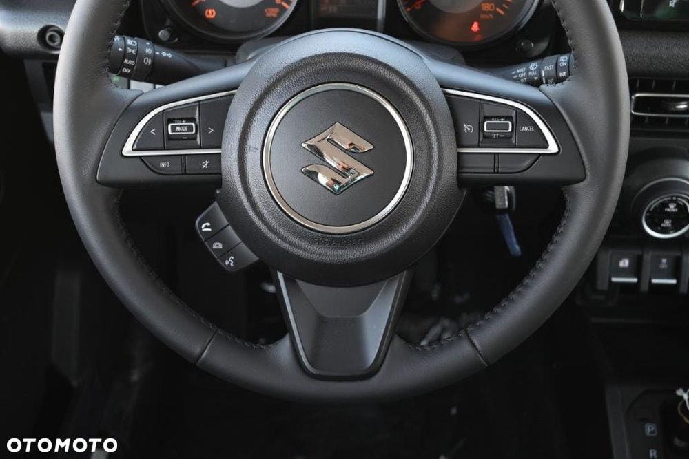Suzuki Jimny - 35