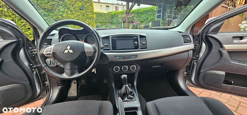 Mitsubishi Lancer Sportback 1.6 ClearTec - 10