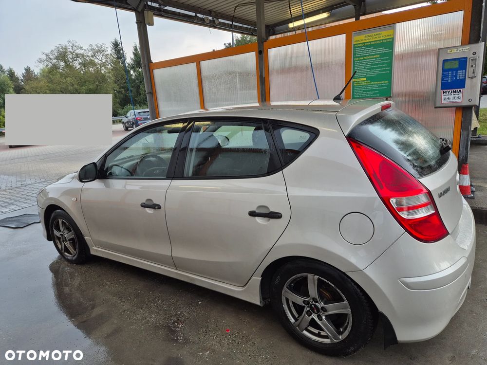 Hyundai i30 1.4 Comfort - 2