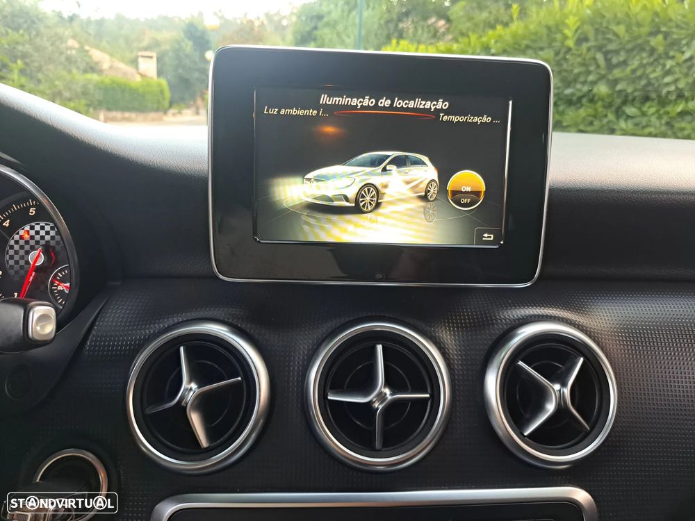 Mercedes-Benz A 180 7G-DCT Urban - 26