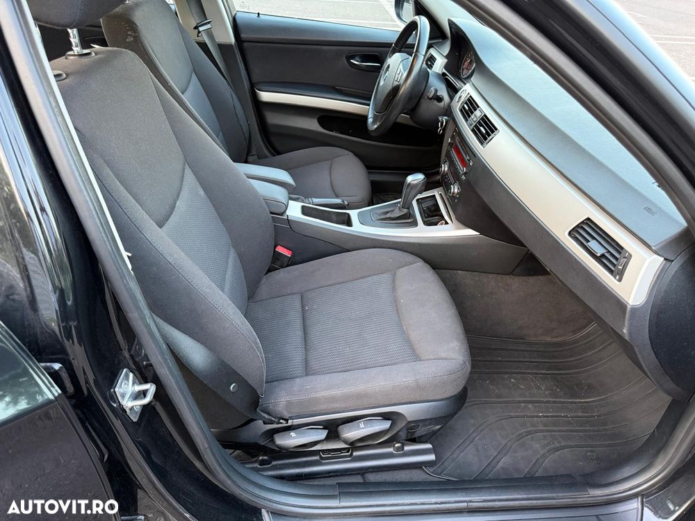 BMW Seria 3 320d xDrive DPF Aut. - 8