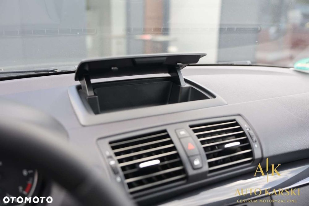 BMW Seria 1 - 27