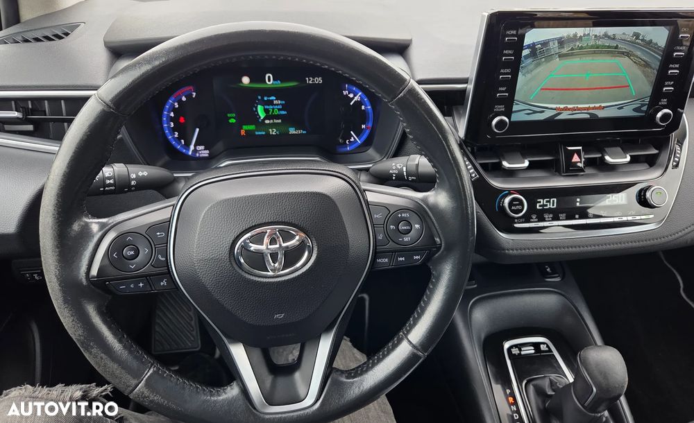 Toyota Corolla 1.8 HSD Dynamic - 2