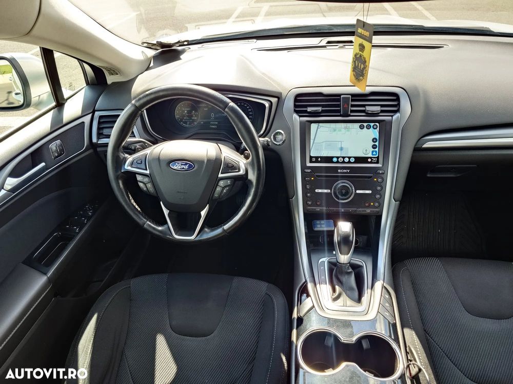 Ford Mondeo - 9