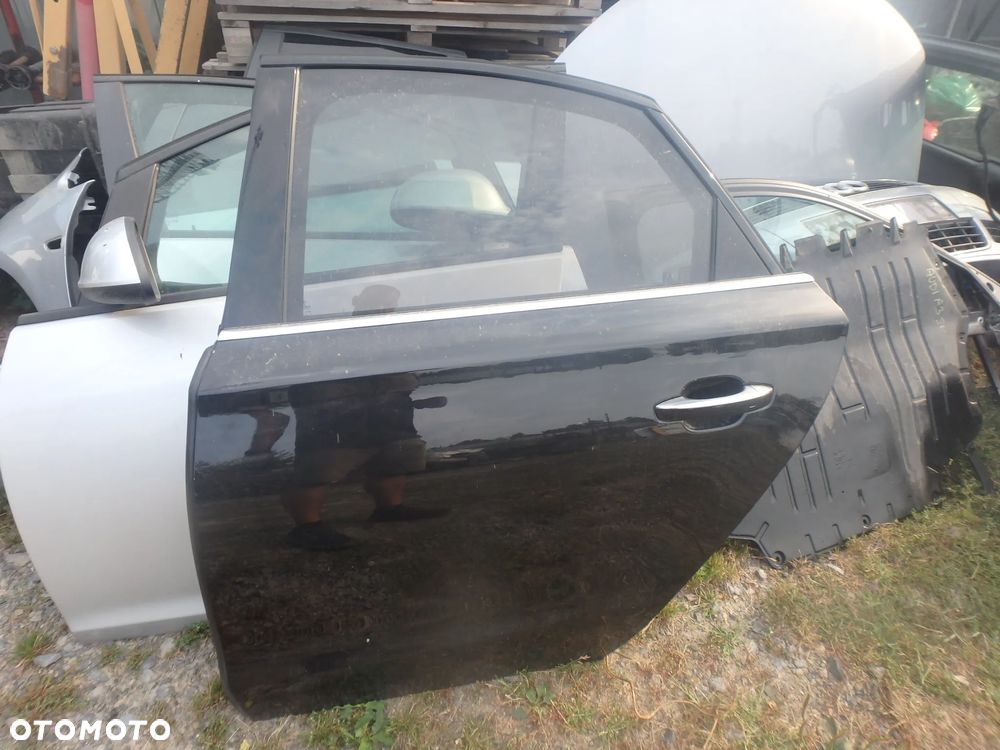 Drzwi prawe i lewe przednie tylna Audi A8 D4 LZ9Y - 4