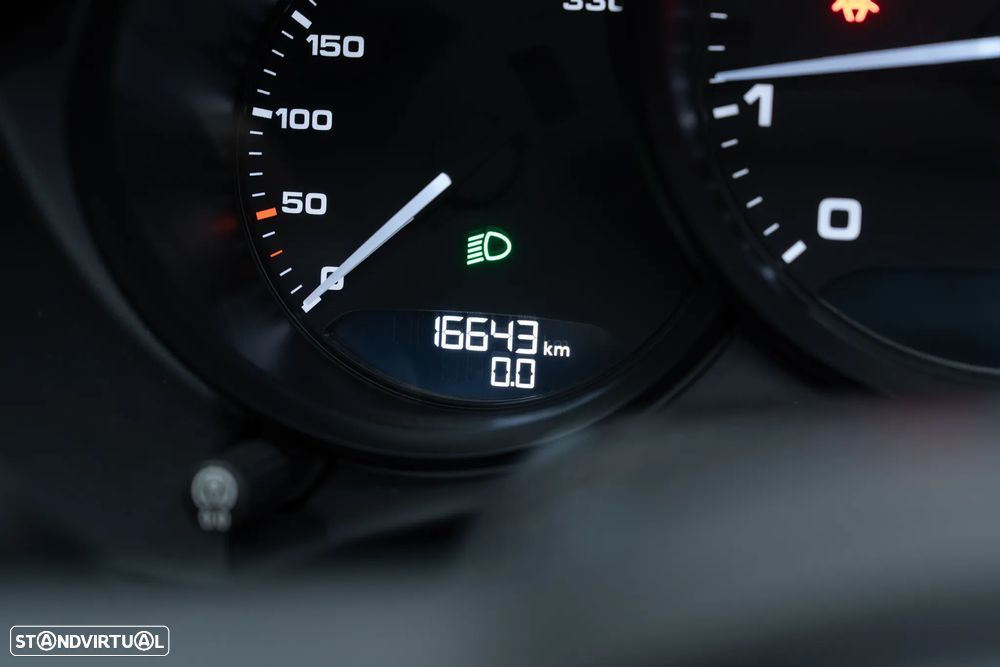 Porsche 718 Spyder Standard - 31