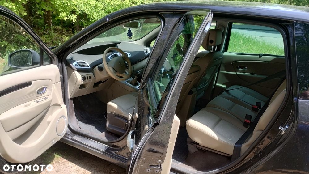 Renault Scenic - 5