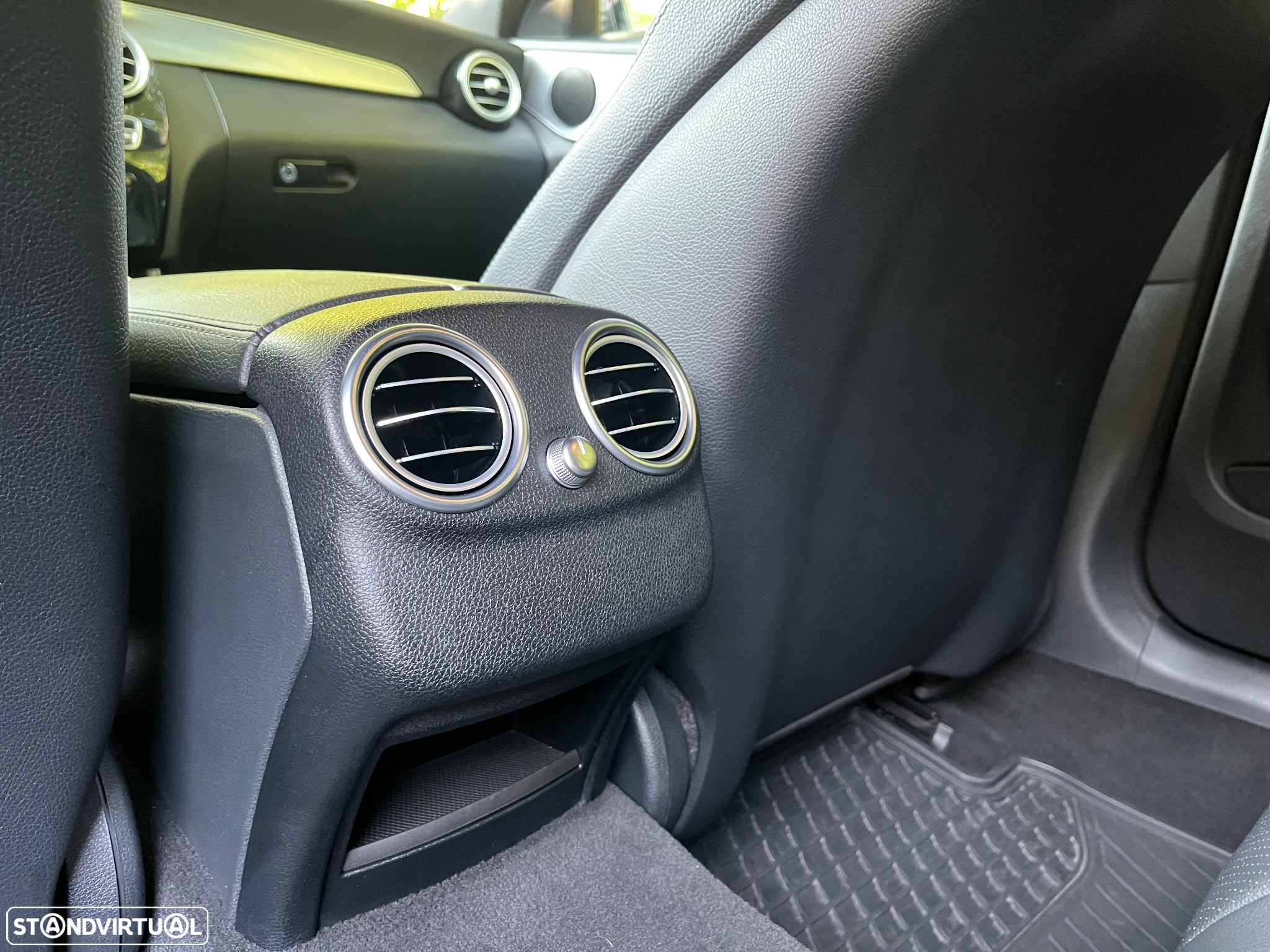Mercedes-Benz C 220 d AMG Line - 51