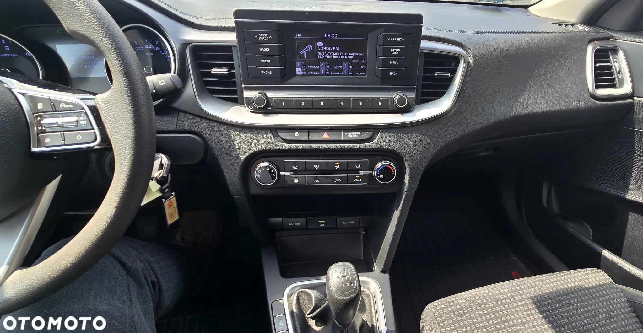 Kia Ceed 1.6 CRDi SCR S - 16