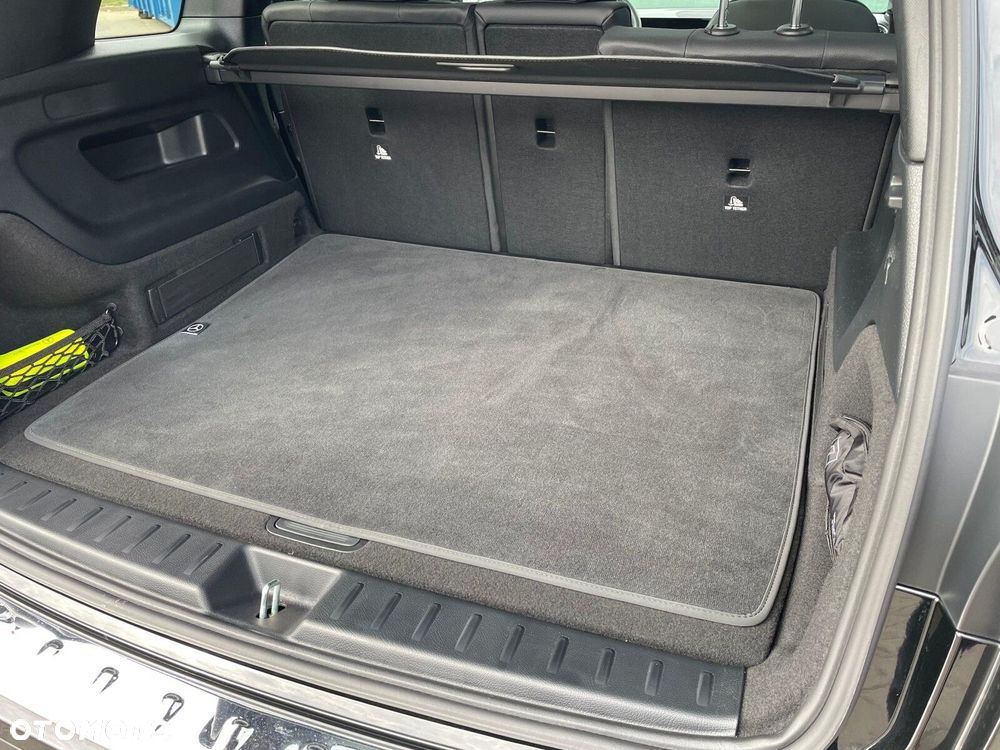 Mercedes-Benz GLB - 24