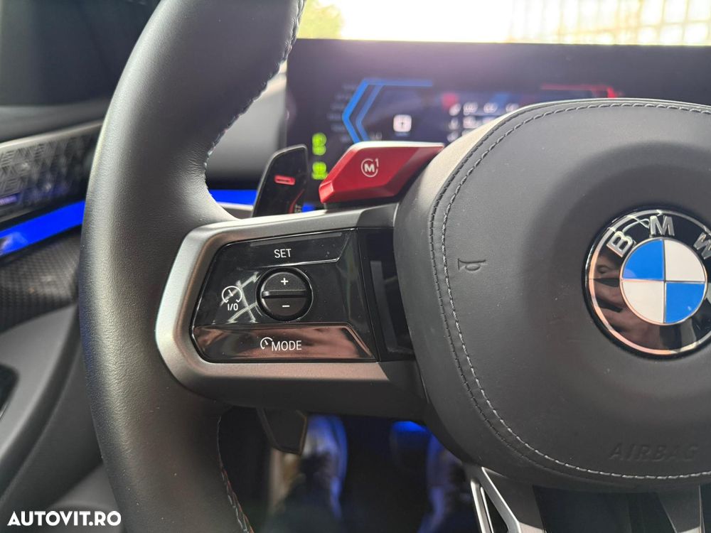 BMW M5 xDrive AT PHEV - 23